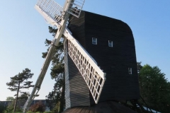 32215341_10156439852357560_684264435727990784_n