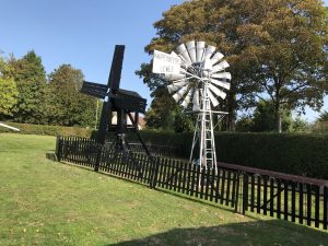 The wind pump and the wind engine